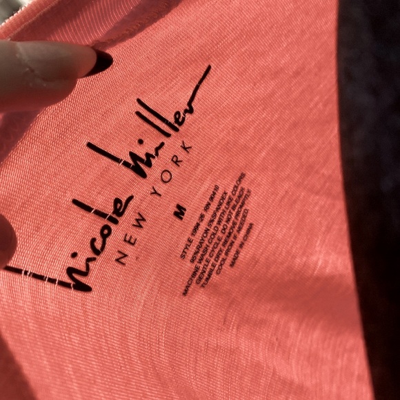 Beautiful Nicole miller, about knee length dress - Picture 4 of 4